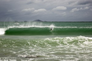 surfing pipeline vietnam