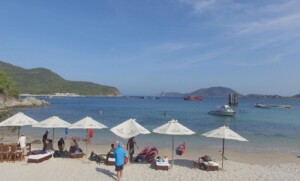 Bai-Cau-Beach-Emperor-Cruises-Private-Beach-NhaTrang-Vietnam