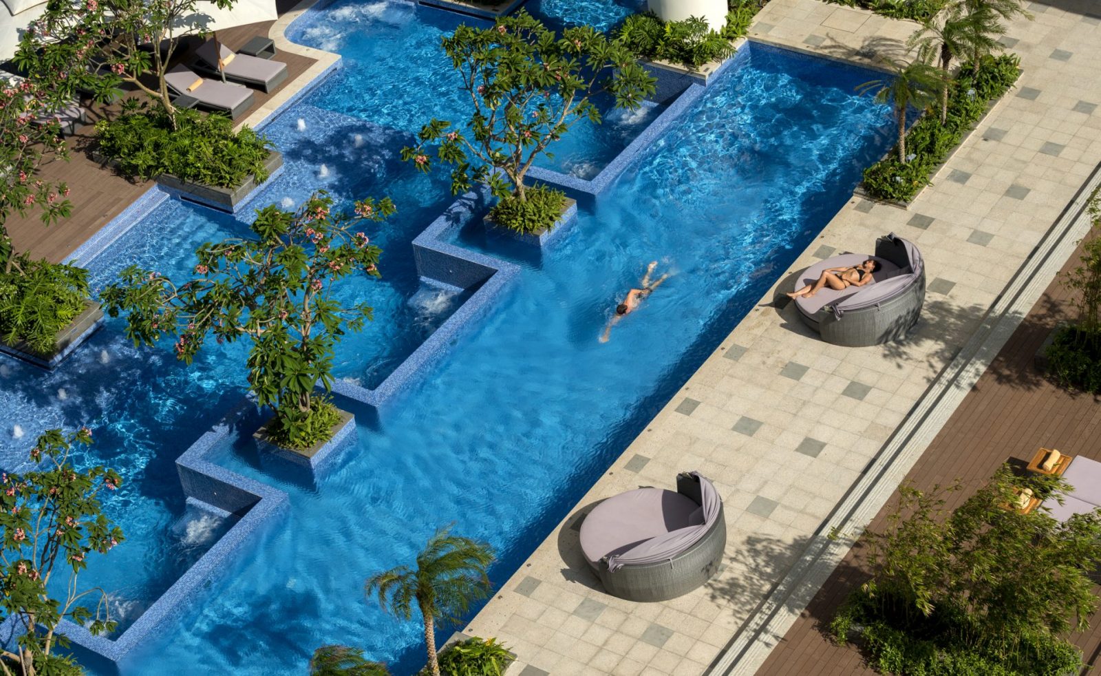 pool-1 Intercontinental Nha Trang