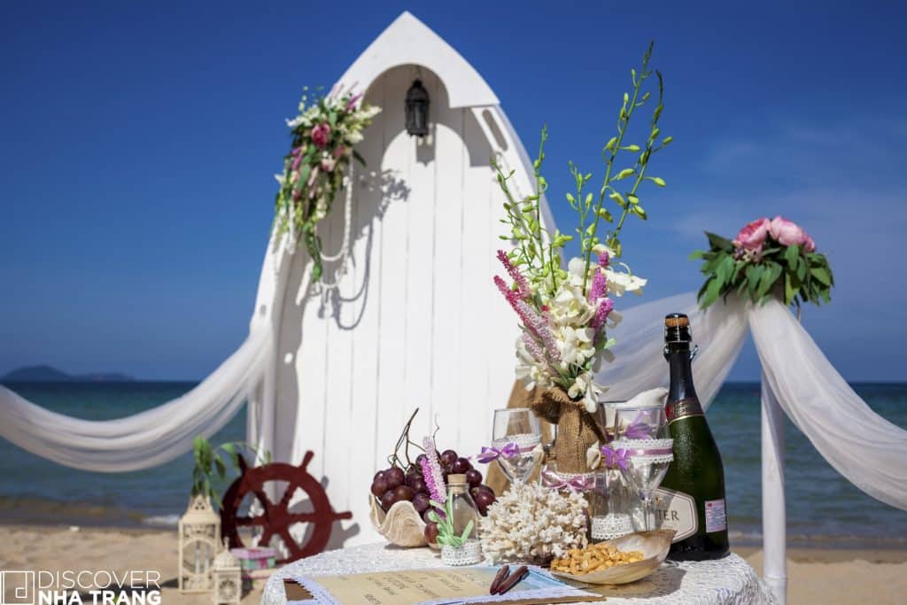 Beach Wedding Set up-Wedding Vows-Nha trang- NHa trang beach wedding